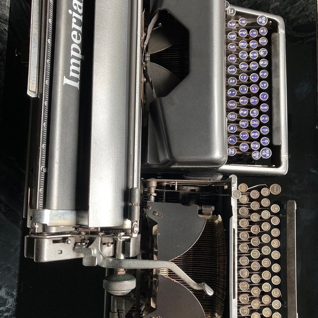 1961 Imperial 66 Vintage Portable Typewriter. - Etsy