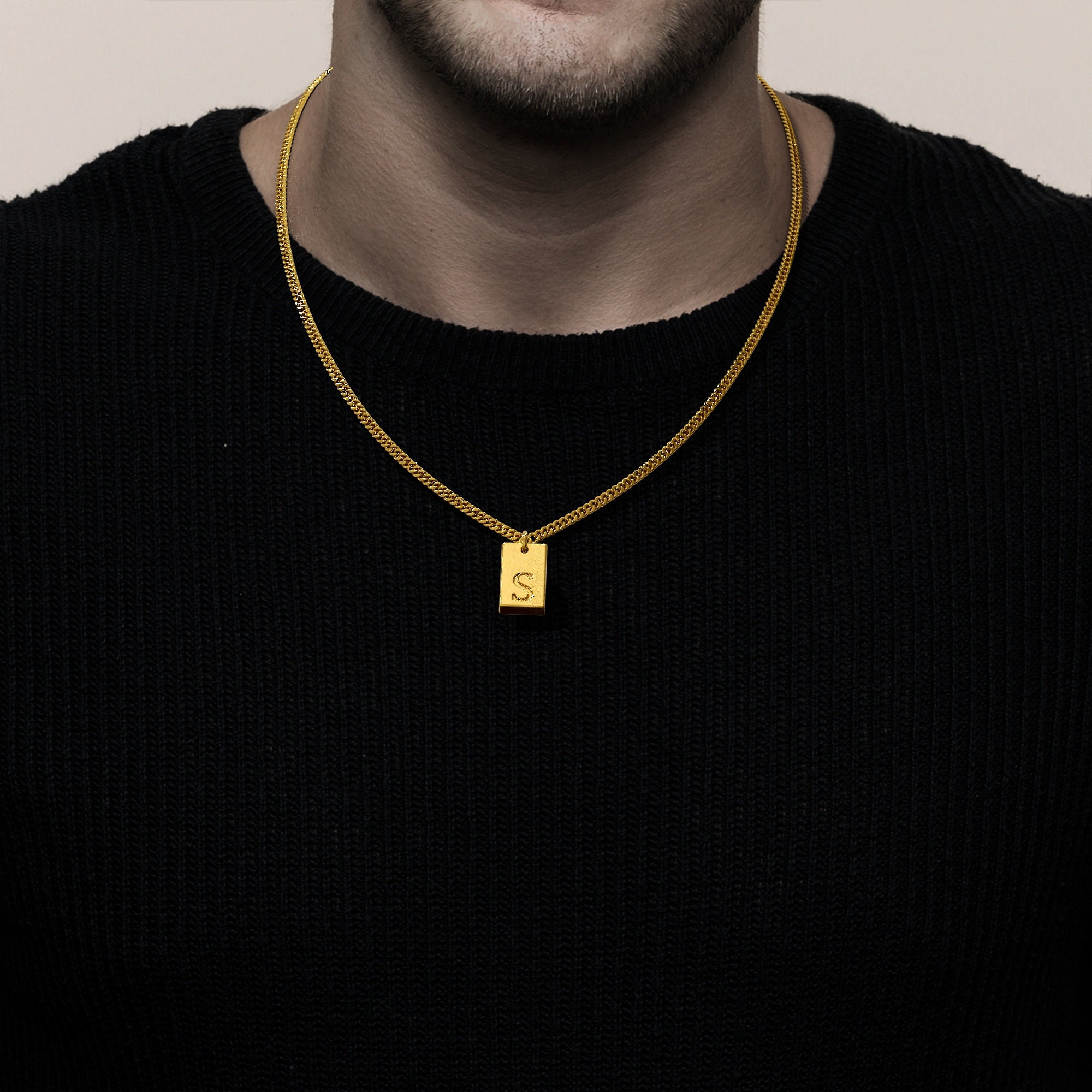 きりん チャーム ゴールド 14K？？ 刻印？ 材質不明 24K Solid Gold Stamped Initial Pendant. Pure Gold Name