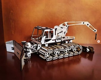 Advanced snow Groomer with winch, laser cut plywood realistic mechanisms!