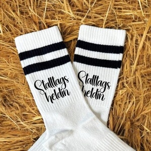 Socken Stalltagsheldin Sportsocken Geschenk für Pferdeliebhaber
