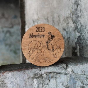 Adventure Memory Box - Keepsake Box - Travel Memories Box - Wooden Custom Memento box - Mountain top box