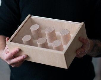 Wooden Watch Box - Elegant Handcrafted Timepiece Storage and Display Case - Perfect for Watch Collectors and Enthusiasts