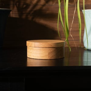 Round Wooden Box - Perfect for Storing and Protecting Jewelry, Keepsakes, and Small Treasures, Featuring Smooth Design with Timeless Appeal