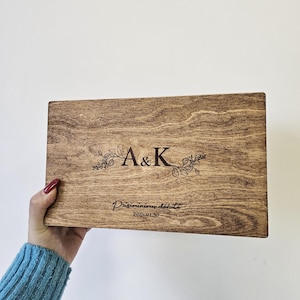 Wedding keepsake box, Wooden memory box, Photo box, Personalized Engraved Wooden Keepsake Box, Rustic Memento Box, Keepsake box