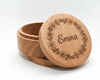 Birth Flower Personalized Jewelry Box - Custom Name Wooden Keepsake, Birth Month Flower Gift for Her, Round Trinket Box