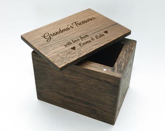 Grandma Keepsake Box - Personalized Gift for Grandma, Grandmas Treasures Wooden Memory Box with Grandkids Names, Nana Gift