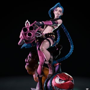 Fan Art Figure - Crazy Blue Haired Girl - Video Game - 3D Printing