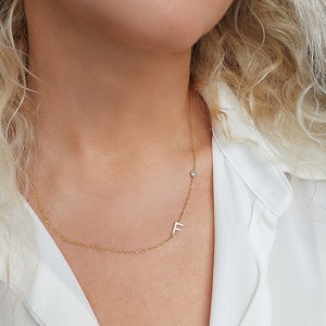 Collar de letras de piedra de nacimiento de oro de 14k, collar de letras personalizado, gargantilla de letras personalizada con piedra de nacimiento, regalos para ella