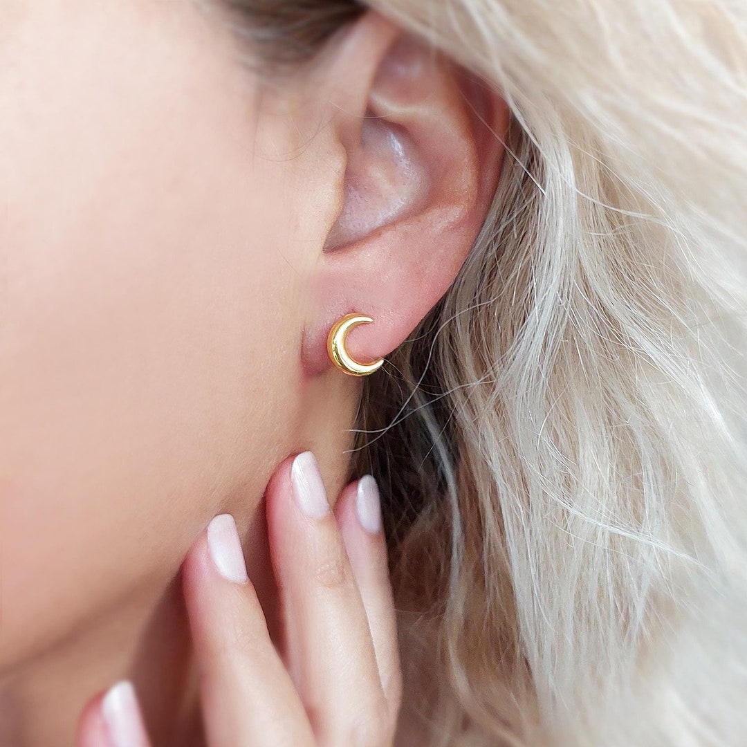 Moon Child Stamped Stick Turq Earring