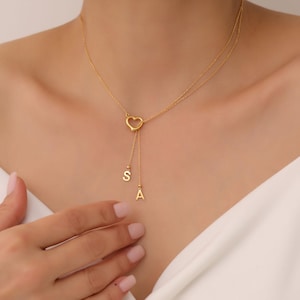 Collar colgante de corazón, collar colgante delicado, collar personalizado, collar de capas delicado y minimalista, collar minimalista con letras