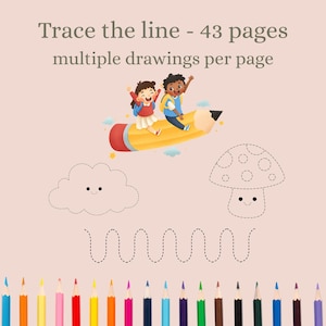 Op de afbeelding: Een kinderactiviteitenboek met de tekst "Trace the line - 43 pages multiple drawings per page". De afbeelding toont een gele potlood met twee kinderen erop, evenals contouren van wolken en paddenstoelen om te traceren, en een rij kleurpotloden.