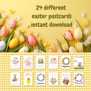 Op de afbeelding: Een verzameling van 24 Paas postkaarten met diverse ontwerpen, waaronder konijntjes, eieren en bloemstukken. De kaarten zijn gerangschikt op een geel en wit geruit oppervlak, omringd door tulpen en versierde eieren. De tekst luidt "24 different Easter postcards instant download."