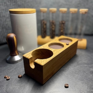 Tamper station 49 mm - wood (oak) portafilter tamper base for La Pavoni (Pre-Millennium) - Olympia Cremina - Elektra Micro Casa