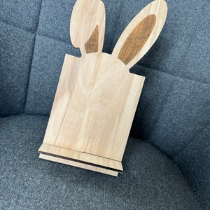 Bunny Ear display stand image 2