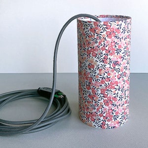 Lámpara portátil, pantalla, lámpara portátil, lámpara, cable textil.