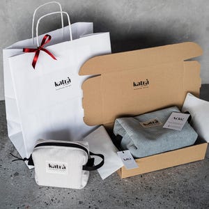 Stylische Kosmetiktasche aus Samt