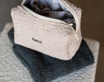 Kosmetiktasche aus Stoff in Schafoptik