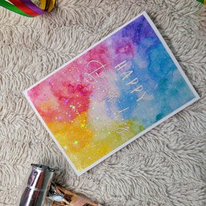 Biglietto d'auguri ad acquerello "Happy Birthday" / glitter / lamina glitterata / colorato / biglietto pieghevole / compleanno / glitter / olografico / scintillante /