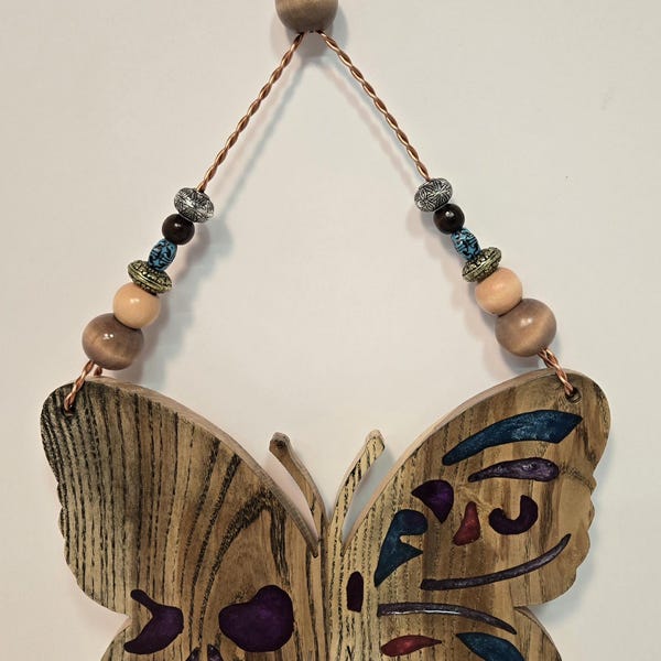 Teschio di farfalla in legno da appendere alla parete: decorazione gotica boho