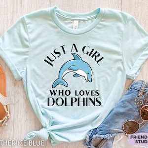 Dolphin Shirt, Dolphin Gifts For Her, Girls Dolphin Tee, Womens Dolphin Tshirt, Funny Dolphin T-shirt, Beach Shirt, Cute Shirts, Ocean Shirt