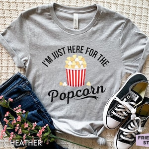 Popcorn Shirt, Popcorn Gifts, Popcorn Costume, Movie Shirt, Foodie Shirt, Film Shirt, Movie Night Shirt, Movie Gift, Movie Theater