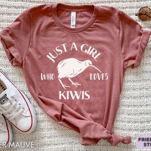 Kiwi Shirt, Kiwi Bird Shirt, New Zealand Kiwi, Kiwi Gifts, Animal Shirt, New Zealand Gift, Bird Watching Gift, Kiwi Bird Tshirt, Zoo Shirt