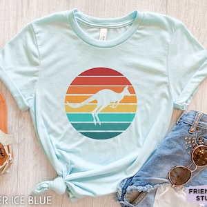 Känguru-Shirt, Retro Sonnenuntergang Känguru-T-Shirt, Känguru-Geschenke, lustiges Känguru-T-Shirt, Kinderkänguru-T-Stück, rotes Känguru, australische Tiere