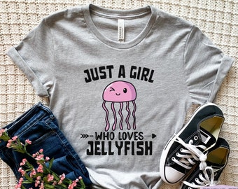 Chemise Just A Girl Who Loves Jellyfish, cadeau méduse, art méduse, t-shirt femme méduse, t-shirt méduse, t-shirt enfant, cadeau pour elle