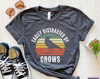 Camisa de corvo, camiseta engraçada de corvo, presentes de corvo, pássaro de corvo, camiseta infantil de corvo, camisa corvid, corvo americano, camiseta feminina de corvo, camiseta masculina de corvo