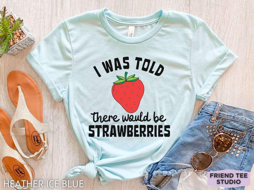 トップス R&D.M.Co- HAND PICKED STRAWBERRY TEE Amazon.com: Vintage Strawberry Shirt - Strawberry Lover