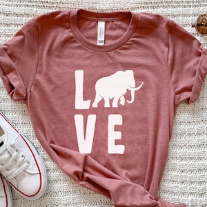 Wooly Mammoth Shirt, Wooly Mammoth Gifts, Cute Wooly Mammoth T-shirt, Mammoth Kids Tee, Extinct Animals Shirt, Wooly Mammoth Graphic Tee