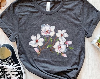 Camiseta de magnolia, camiseta con flor de magnolia, regalo de magnolia, camiseta floral, camiseta de magnolia, camiseta de flores para niña, camiseta con árbol de magnolia, estilo cottagecore