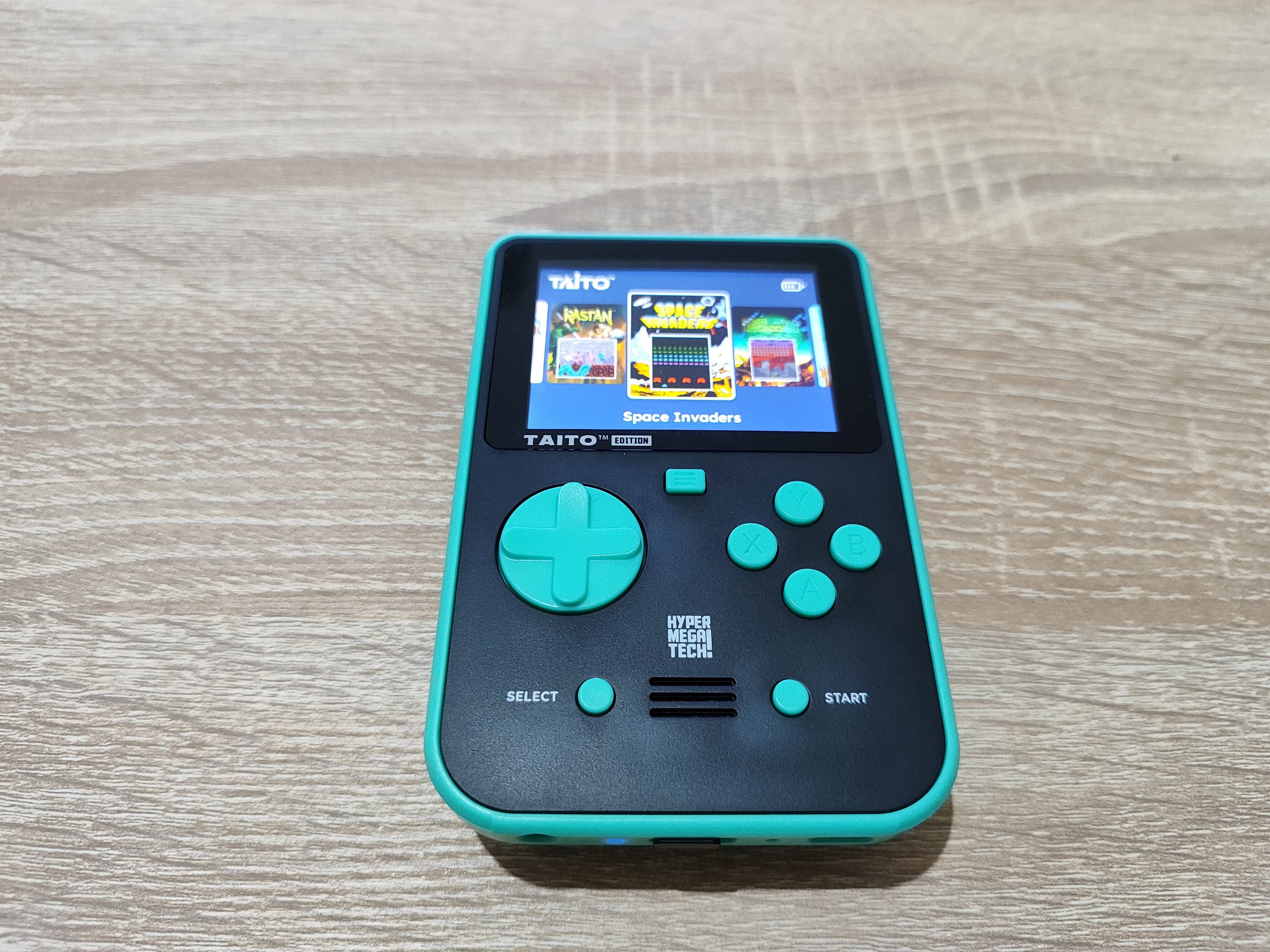 Consola De Juegos Portátil Blaze Taito Super Pocket Con 17 J | Meses