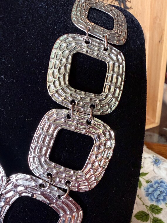 Large Silver Geometric Statement Necklace – Textu… - image 7