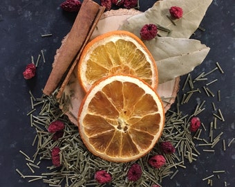 Cranberry Pine Winter Simmer Pot Blend, Mini Simmer Pot, Small Stovetop Potpourri, Warm Winter Spice Blend, Evergreen Stovetop Aromatics