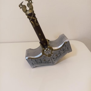 God of War Inspired Mjolnir Thor&#39;s Hammer 3D Printed