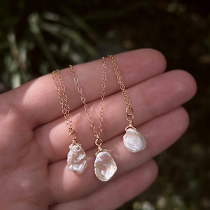 Keshi Pearl Necklace Petal Pearl Wedding Jewelry Beach Wedding Bridal Necklace Pearl Baroque Pearl Hawaiian Wedding Bridesmaids Gift