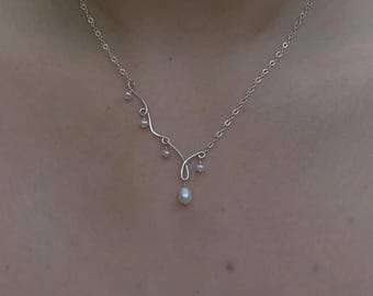 Pearl Statement Necklace Elegant Bridal Jewelry Sterling Silver Asymmetrical Pearl Necklace Prom Tiny Pearl Necklace for Bride Bridesmaids