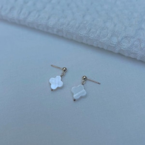 Mother of Pearl Clover Earrings Dainty 14k gold filled Studs Dangle Stud Earrings Sterling Silver Clover Irish Earrings March Birthday Gift
