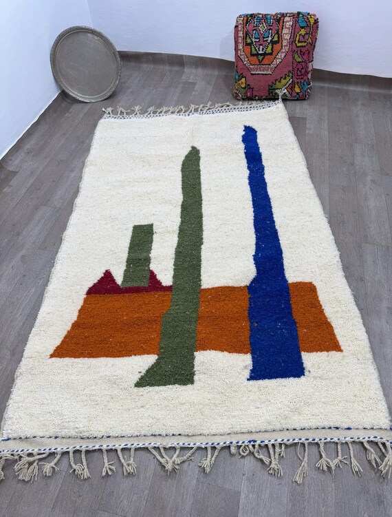 Handmade Moroccan Rug with Modern Geometric Pattern