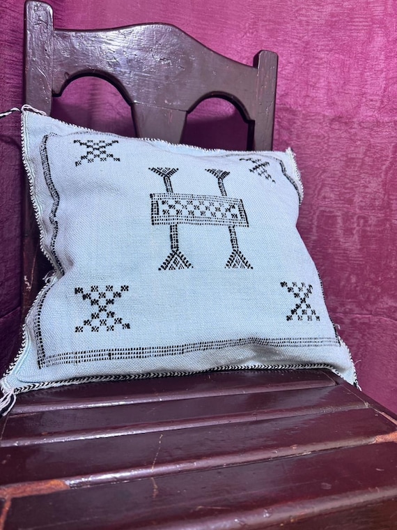 Handmade Moroccan Cactus Silk Pillow Cover: Weather-Resistant 20x20; SABRA