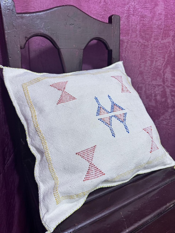 Moroccan Sabra Silk Pillow Cover ;Handmade Tribal Berber Cushion;Cream Boho Ethnic Decor with Zip Closure