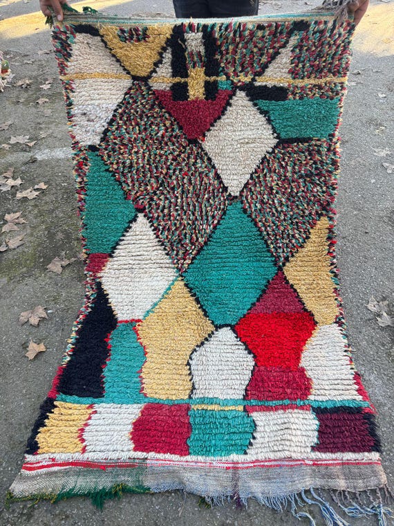 Vintage Moroccan Rug – Handwoven Berber Wool Area Rug in Pink & Peach | Bohemian Tribal Design | Authentic Handmade Decor. VINTAGE