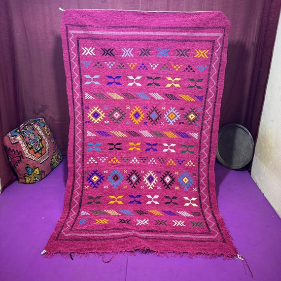 Traditional Moroccan Kilim Mibra – a touch of heritage in every thread