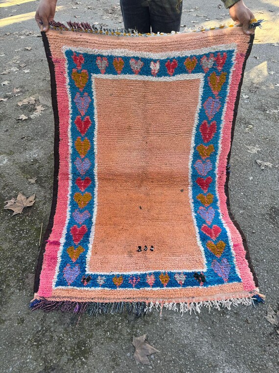 Vintage Moroccan Rug – Handwoven Berber Wool Area Rug in Pink & Peach | Bohemian Tribal Design | Authentic Handmade Decor.