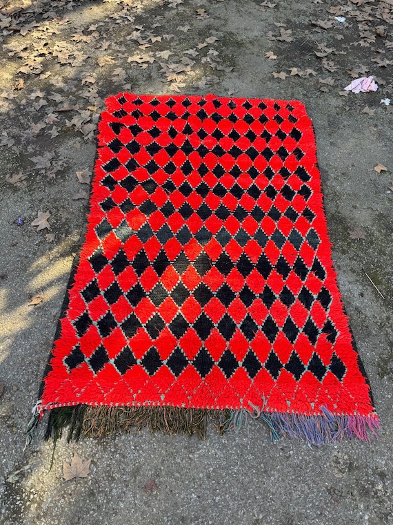 moroccan rug colorful .Vintage style area rug.  rug .Unique boho morrocan carpet . vintage