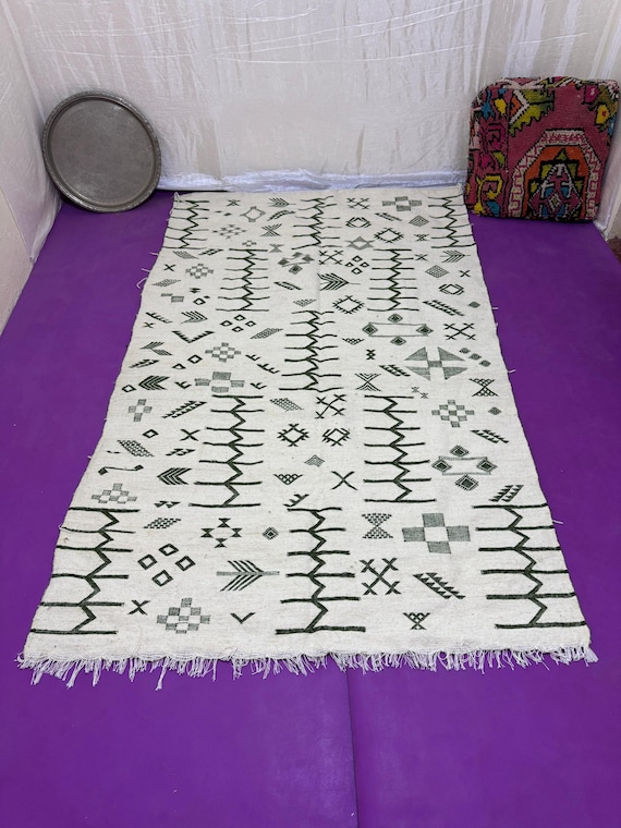 Traditional White Amazigh Kilim with Dark Geometric Embroidery
