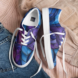 Nouveau Swirls - Women’s lace-up canvas shoes