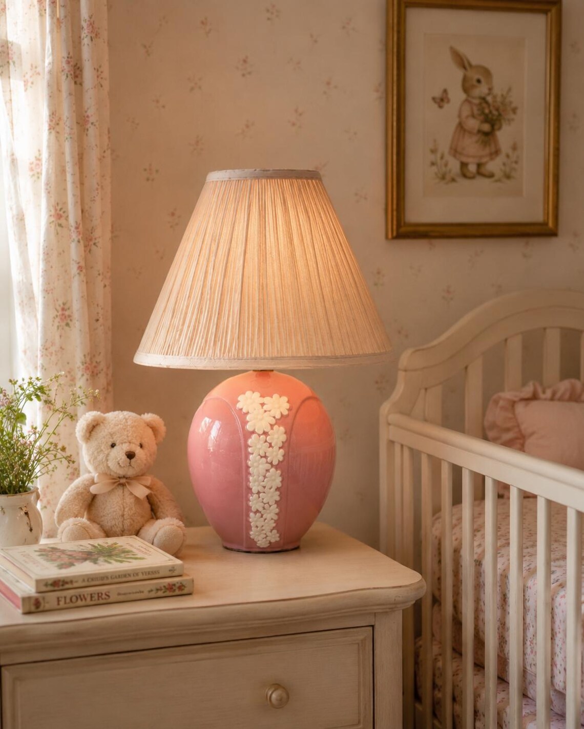 Vintage Pink Ceramic Floral Table Lamp | Cottagecore Bedside Lamp | Romantic Shabby Chic Lighting | Vintage Boho Decor, foto 3 di 5