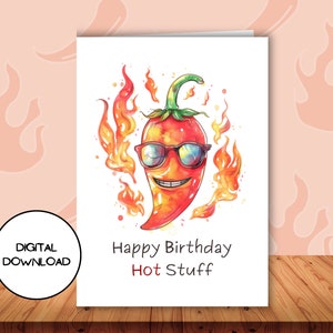 Tarjeta de cumpleaños digital Hot Stuff l Postal de felicitación con diseño divertido de pimiento l Sobre incluido l Carta con imagen divertida de verdura con fuego para descargar